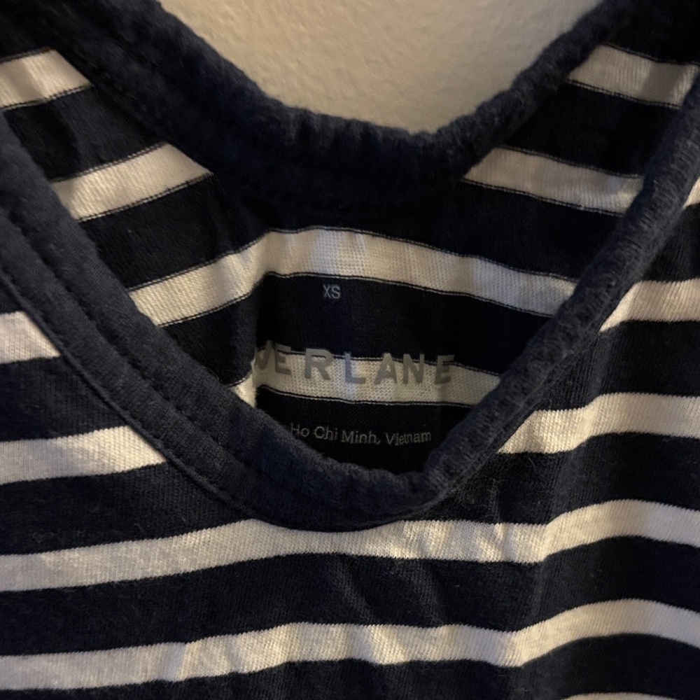 Cropped Everlane Striped Navy and White Women's Top - Picture 2 of 3